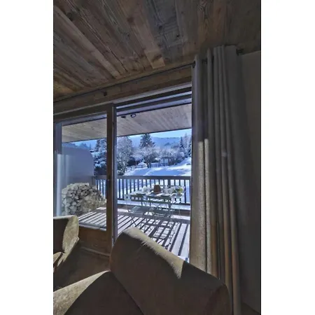 Modern 2 Bedroom Apartment, Close To Lifts Daire Megève